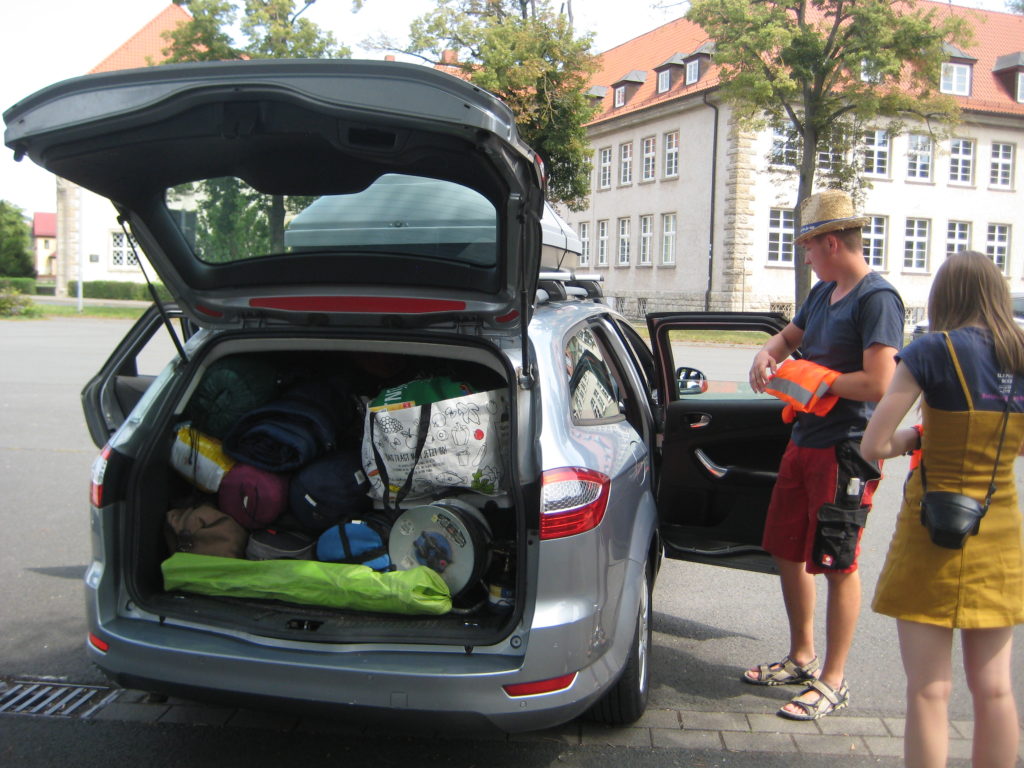 Auto packen voller Kofferraum